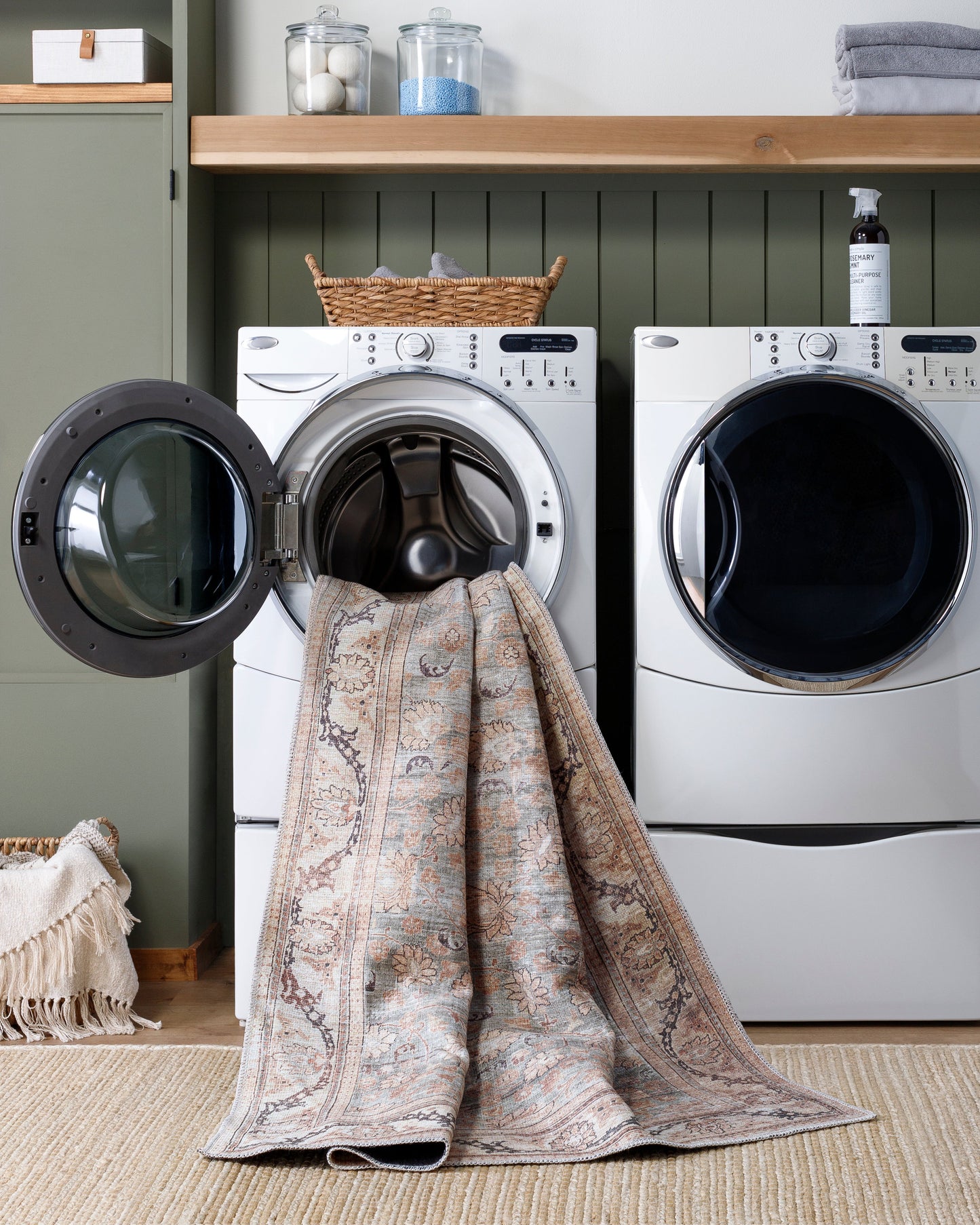 Amelie Rug - AML2398 - Beige, Black